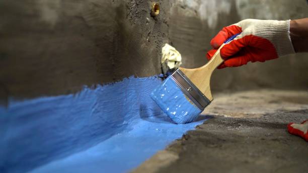 Professional waterproofing crew in Altamont, Altamont, OR